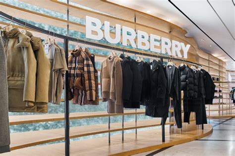 giorgio belloli burberry|burberry leadership team.